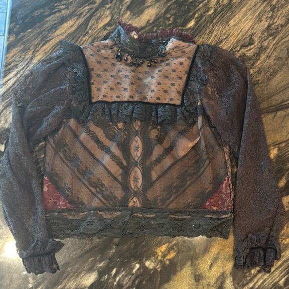 Lorrie Kabala Lace Women's Top- one of a kind - Picture 1 of 4